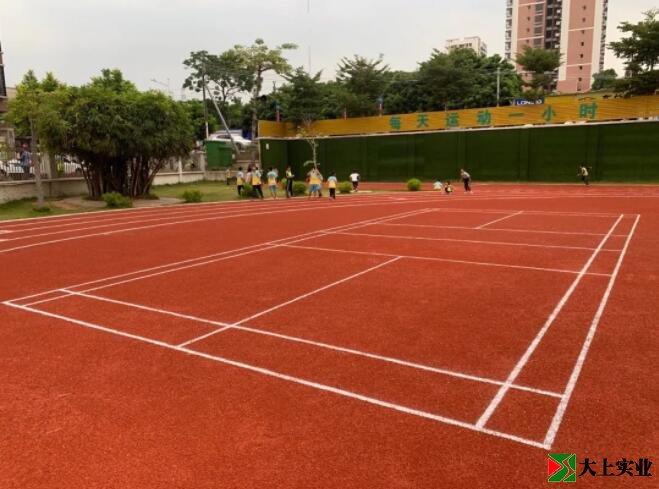 茂南第一小學(xué) - 羽毛球場(chǎng)