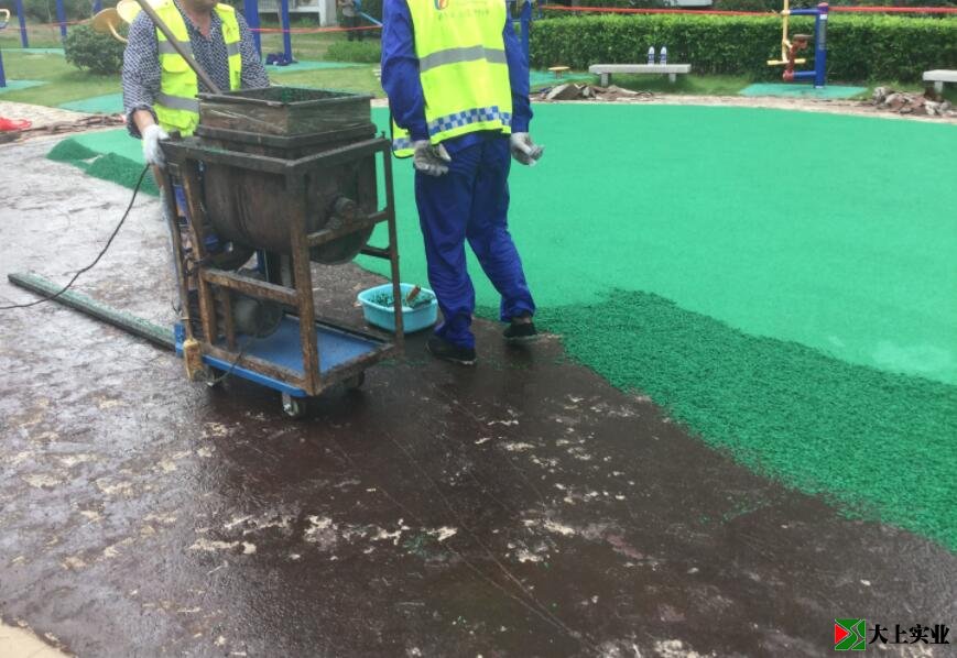 休閑運(yùn)動場塑膠地面施工