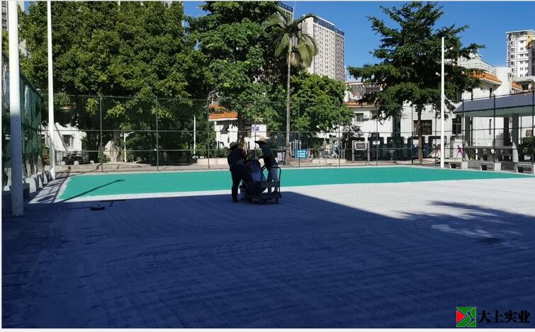 彈性丙烯酸籃球場(chǎng)施工