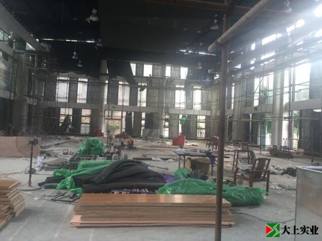 開(kāi)一個(gè)網(wǎng)球館需要多少錢(qián)