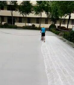 丙烯酸球場(chǎng)施工-現(xiàn)場(chǎng)打磨