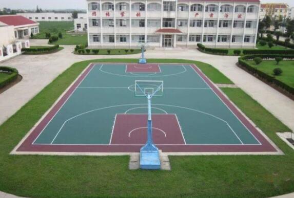 籃球場(chǎng)鋪塑膠要多少錢