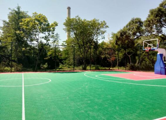 懸浮式拼裝地板籃球場(chǎng)