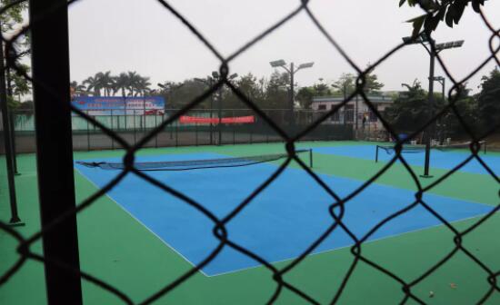 網(wǎng)球場翻新