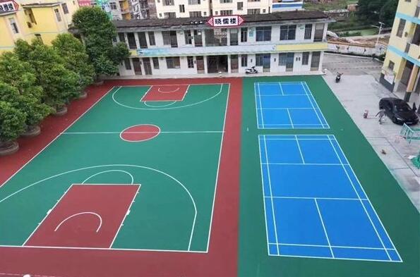 硅pu籃球場(chǎng)價(jià)格多少錢(qián)一平方？