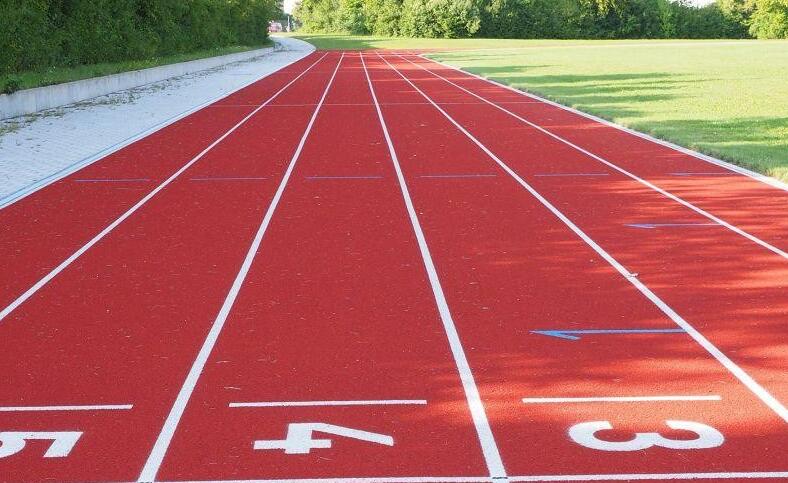 塑膠跑道鋪設(shè)價位