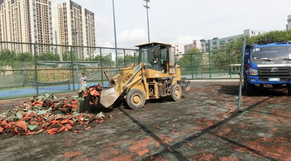 籃球場(chǎng)硅PU地膠怎么鏟除