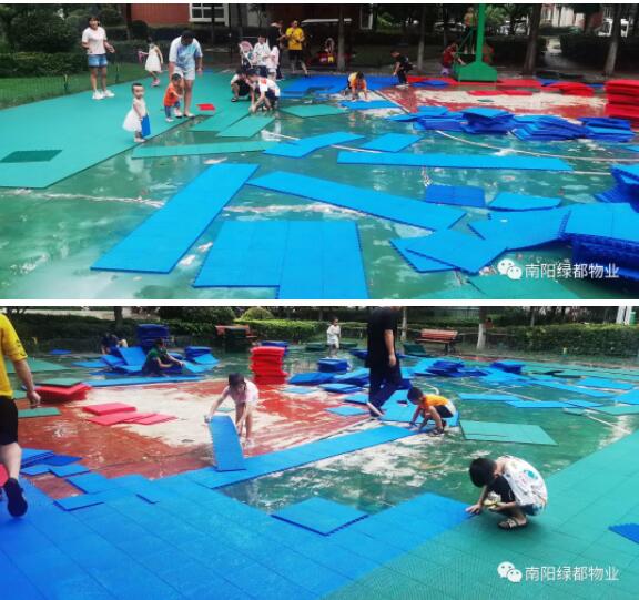 鋪上新拼裝地面，有沒(méi)有很漂亮呀！