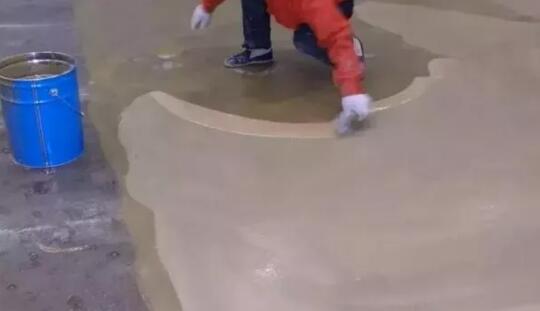 一平米地需要多少地坪漆？