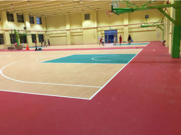 籃球場(chǎng)地膠多少錢一平米