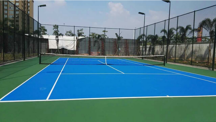 塑膠網(wǎng)球場(chǎng)