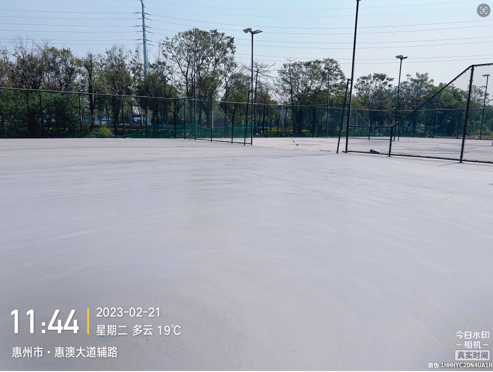 惠州網(wǎng)球場(chǎng)基礎(chǔ)、圍網(wǎng)、燈具、球場(chǎng)面層整體施工工程